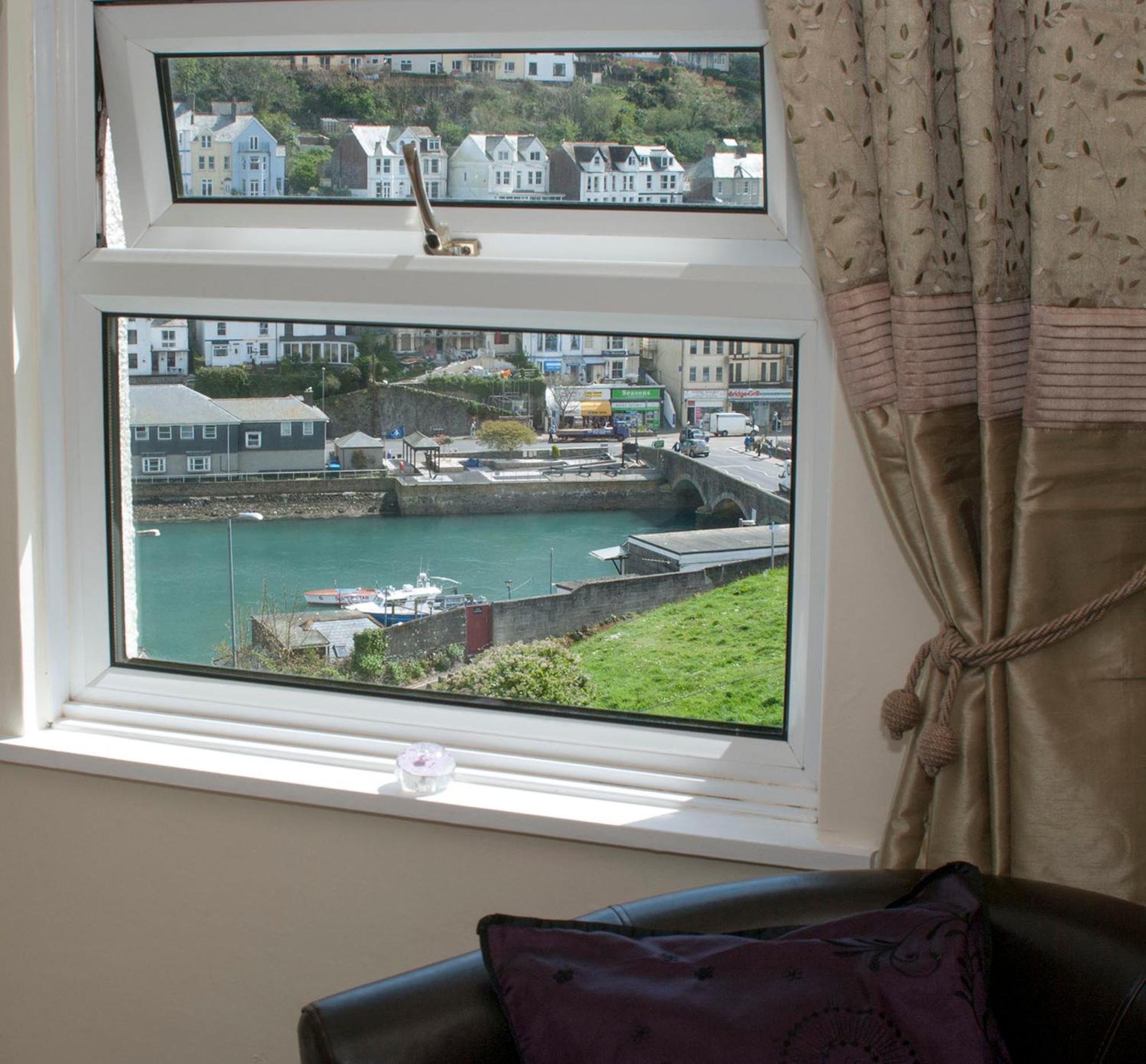 Schooner Point Guest House Looe Δωμάτιο φωτογραφία